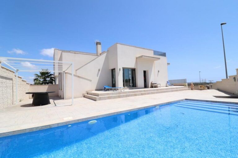 Villa à vendre à San Miguel de Salinas