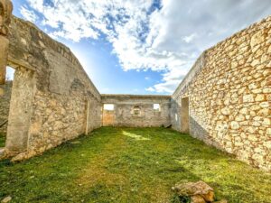 country house for Sale in Noto