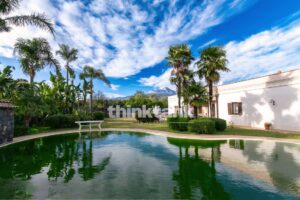 villa for Sale in Aci Sant'Antonio