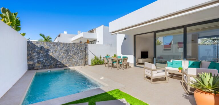 villa for Sale in Mar de Cristal